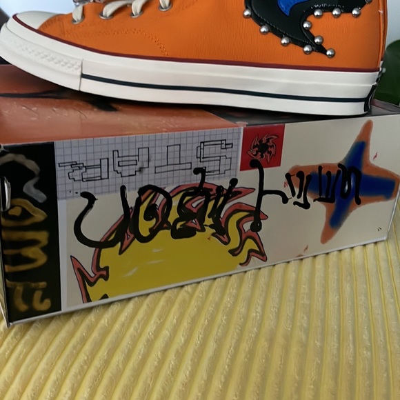 Converse - Picture 5 of 8